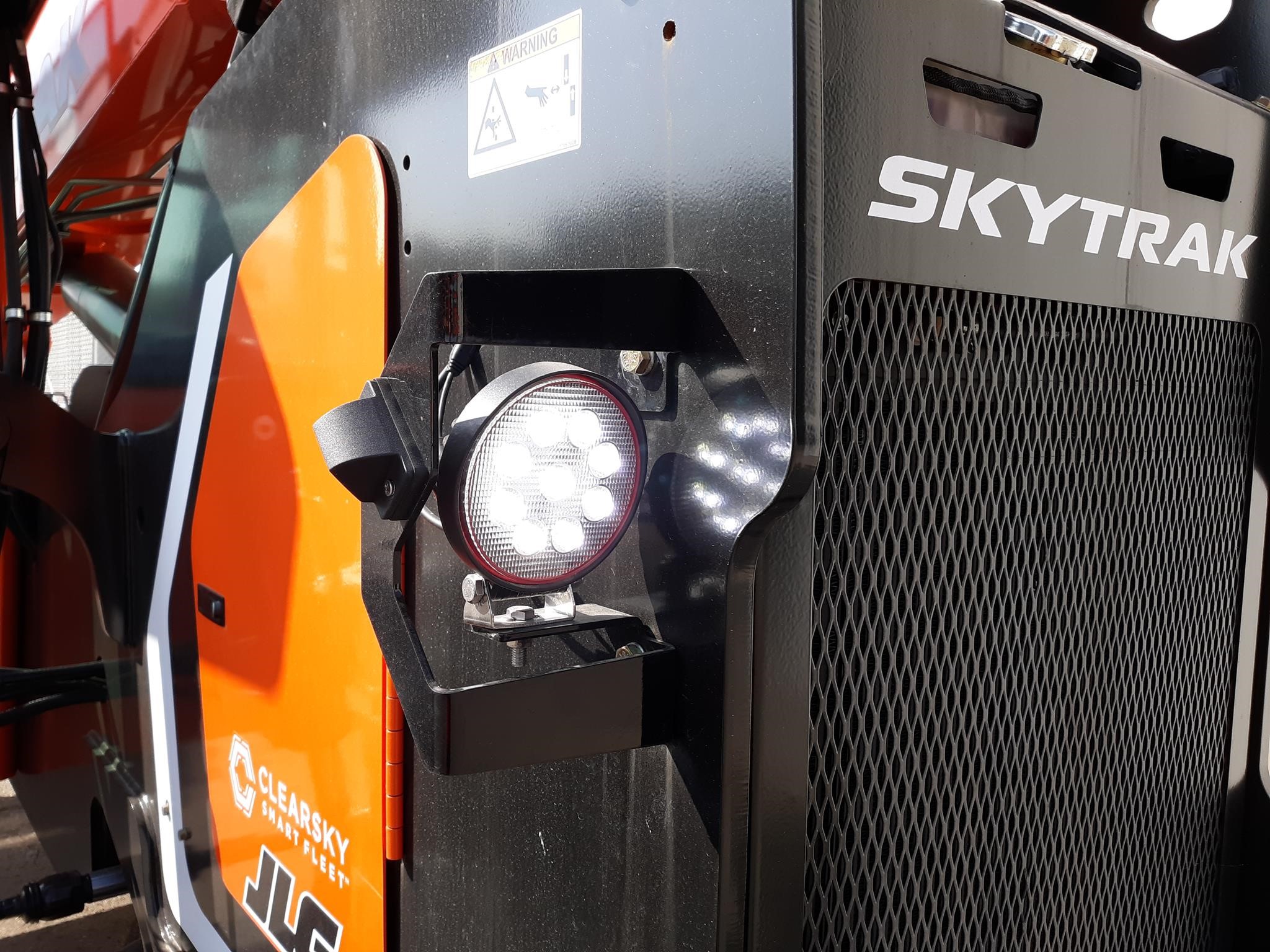 SKY TRAK 8042 - 8042-P4 - Acme Equipment.